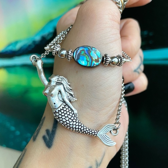 Mermaid abalone necklace . Double layer necklace with genuine blue abalone shell - Picture 4 of 15